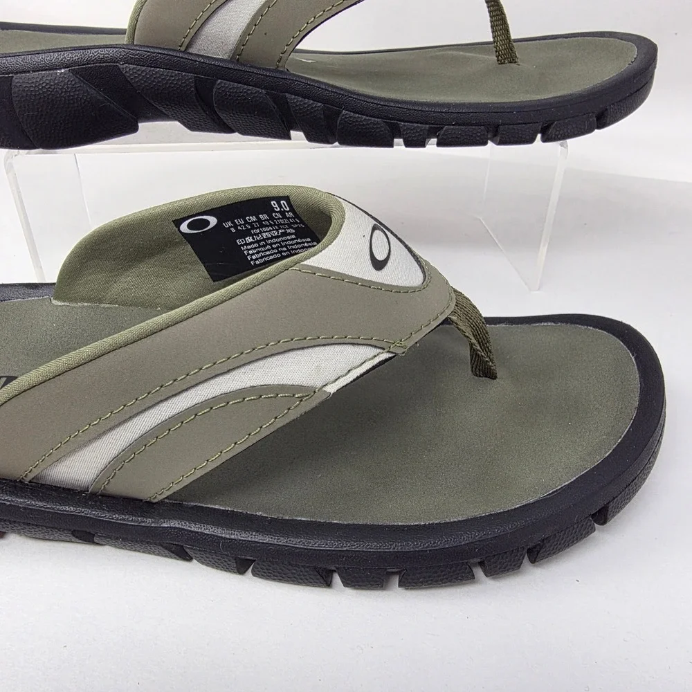 Oakley Operative 2.0 Sandals Mens 9 Flip Flops Olive Green Gray FOF100418 EX